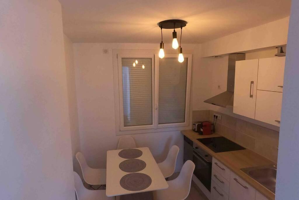 Tres Beau T4 A Frejus Plage Apartment Exterior photo